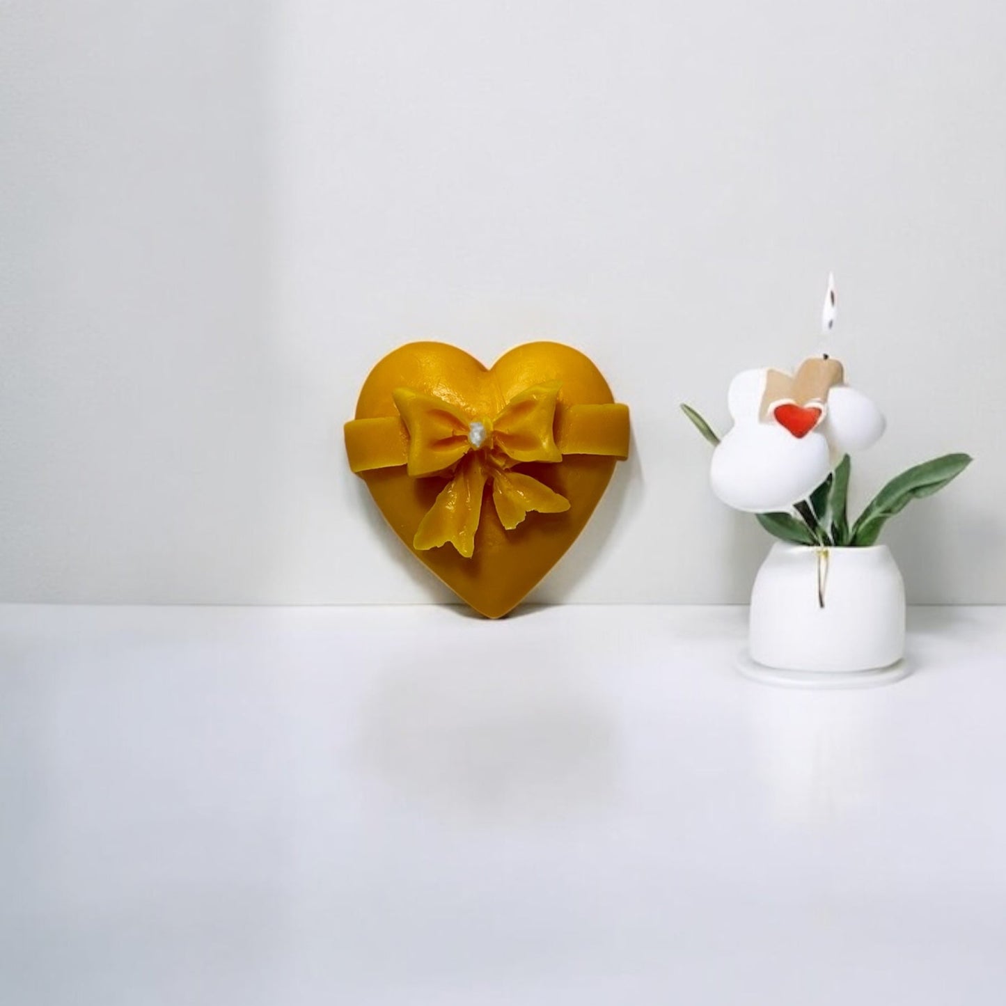 Cuore con fiocchetto